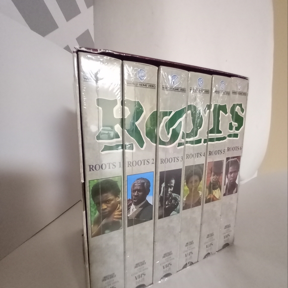 New ( No Tags) "Roots" VHS Box Set. - Picture 5 of 5